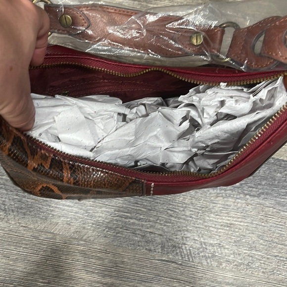 Time and try Alice crossbody bag - Picture 7 of 9